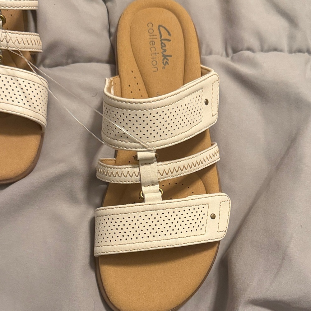 NWT Clarks Women's Cream summer Sandals size 6 available - Picture 2 of 6